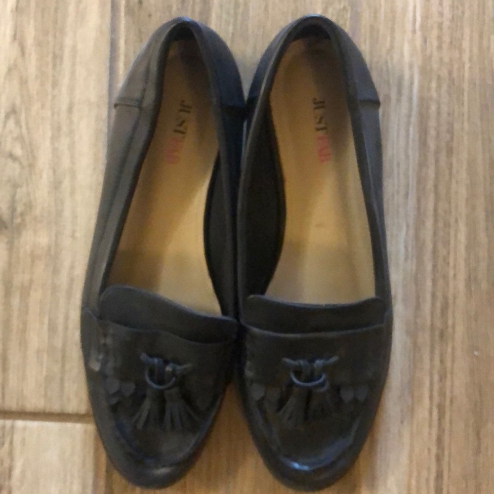 Black flats